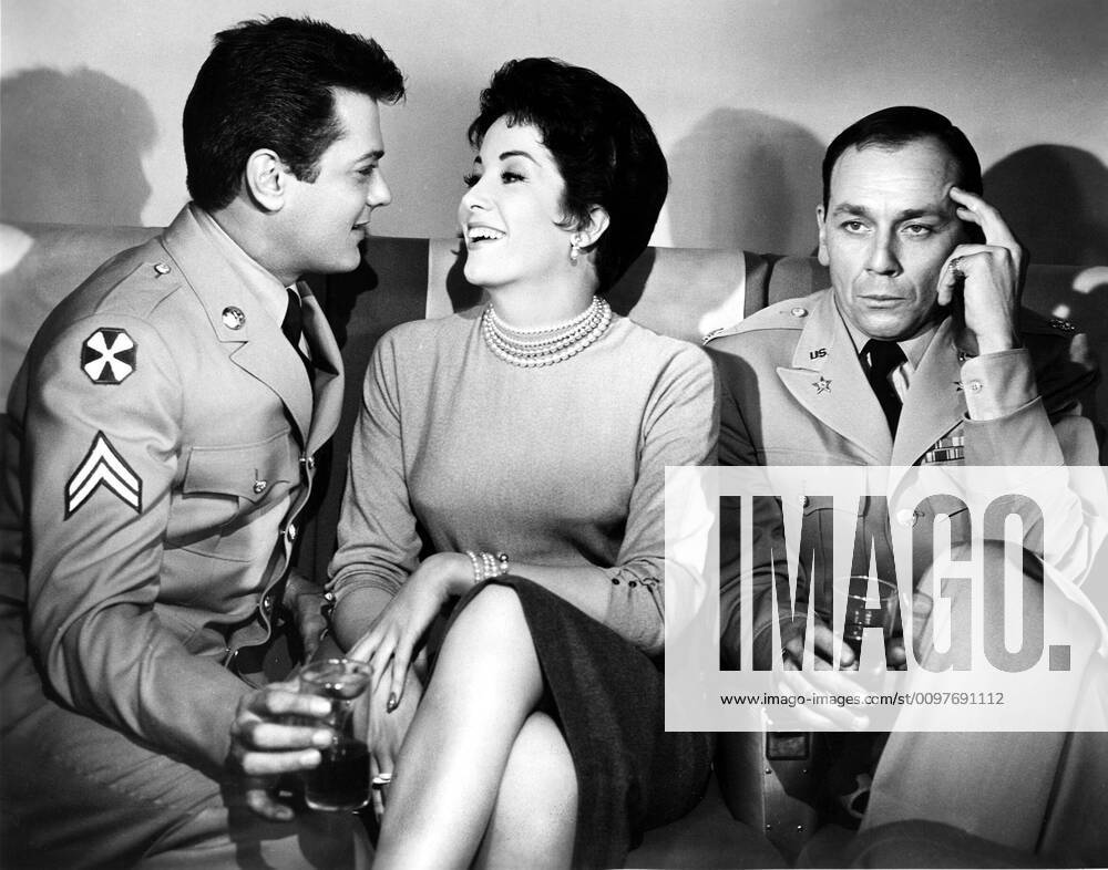 THE PERFECT FURLOUGH, Tony Curtis, Linda Cristal, King Donovan, 1959 ...