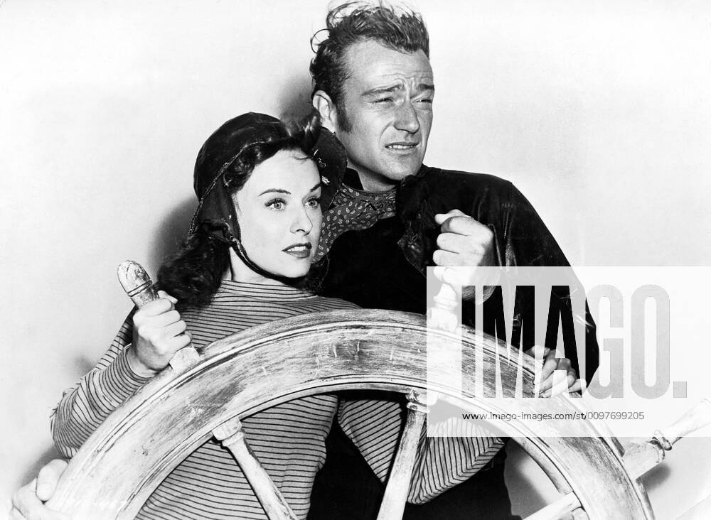 REAP THE WILD WIND, Paulette Goddard, John Wayne, 1942 Courtesy Everett ...