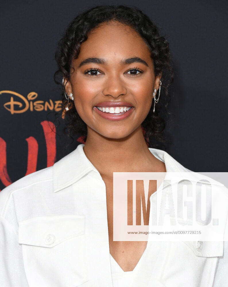 09 March 2020 - Hollywood, California - Chandler Kinney. Disney s Mulan ...