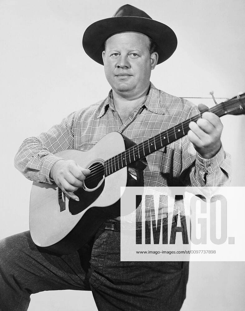 SMOKY, Burl Ives, 1946, TM & Copyright 20th Century Fox Film Corp