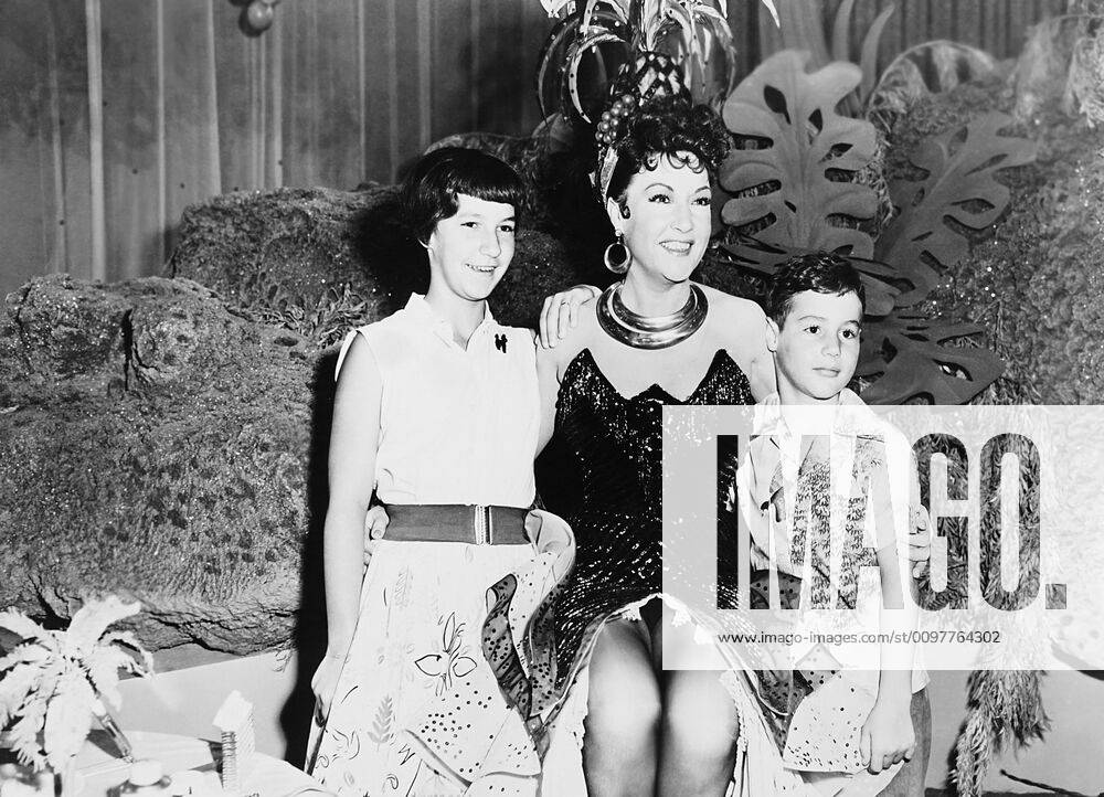 THERE S NO BUSINESS LIKE SHOW BUSINESS, Ethel Merman with daughter ...