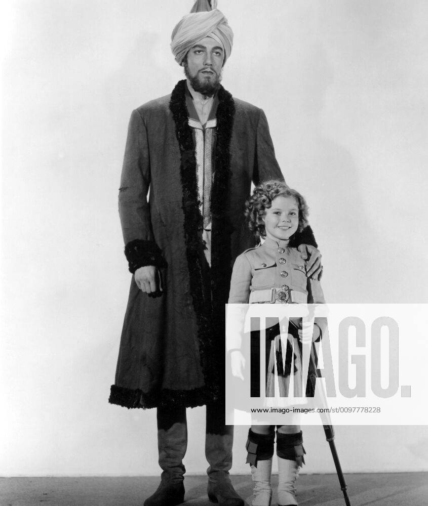 WEE WILLIE WINKIE, Cesar Romero, Shirley Temple, 1937 TM and Copyright ...