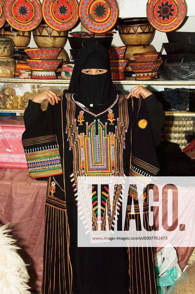 Saudi Arabia Traditional Clothes😎✨ #ridioutfit #saudiarabia #saudiara... | Saudi  Arabia Fashion | TikTok