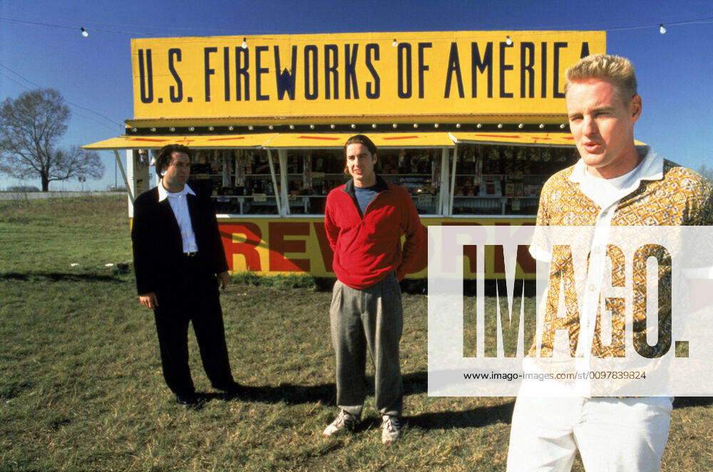 BOTTLE ROCKET, from left: Robert Musgrave, Luke Wilson, Owen Wilson ...