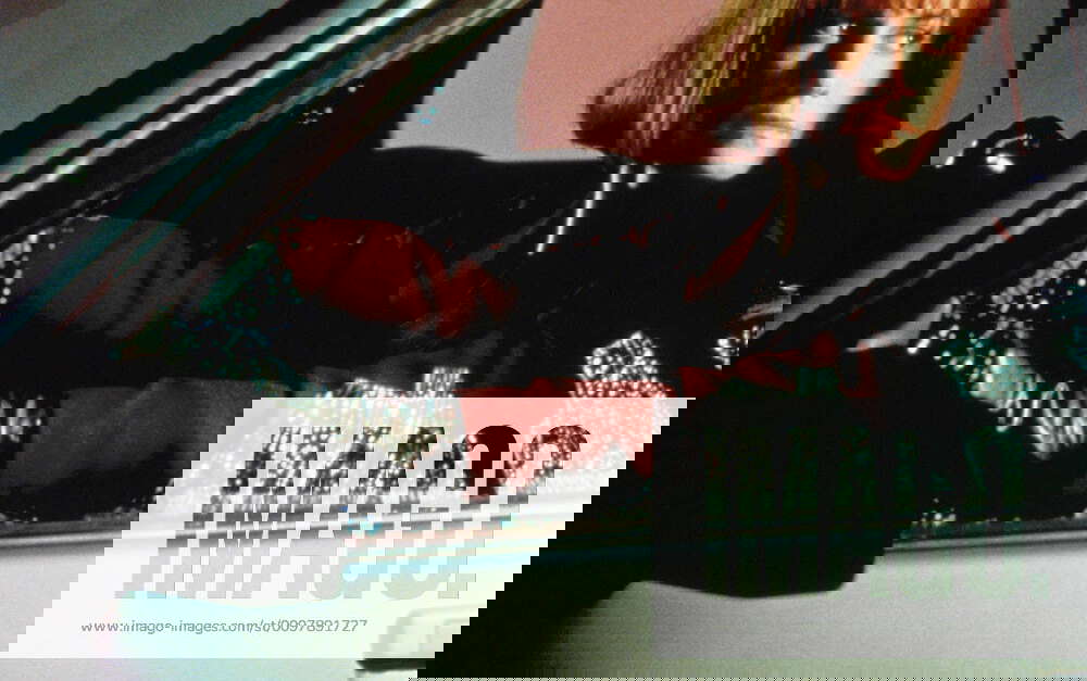 CRASH, Holly Hunter, 1996. Fine Line courtesy Everett Collection Fine