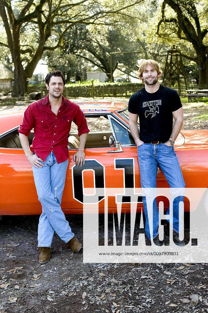 The Dukes Of Hazzard Johnny Knoxville Seann William Scott 2005 Warner Brothers Courtesy Everett 9004