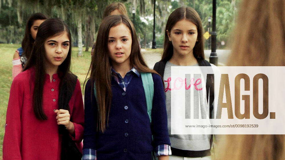 NO PLACE IN THIS WORLD, from left: Kinley Rice, Ashlyn Jade Lopez ...