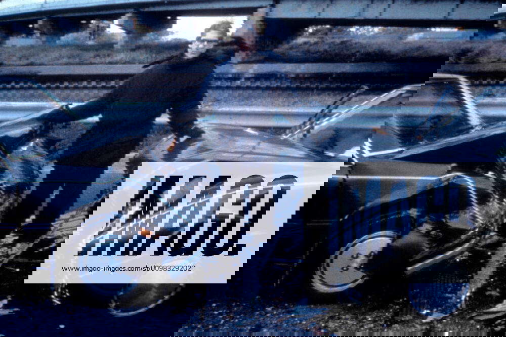 CRASH, director David Cronenberg on set, 1996, (c) Fine Line Features