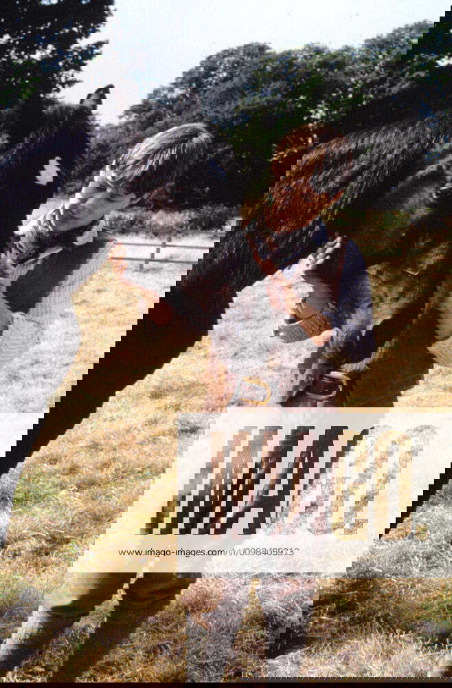 BLACK BEAUTY, Black Beauty, Anthony Walters, 1994 Warner Bros Courtesy