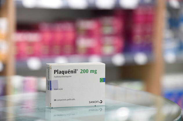 Une boite de medicaments Plaquenil 200 gr NEWS : Le Plaquenil ...