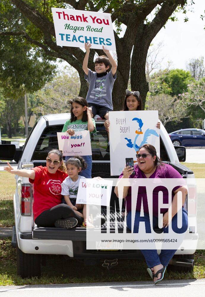 March 25, 2020, Boynton Beach, Florida, USA Students and parents of