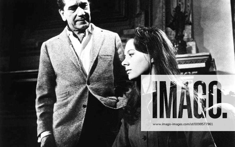 The Eyes Of Annie Jones, From Left: Richard Conte, Francesca Annis 