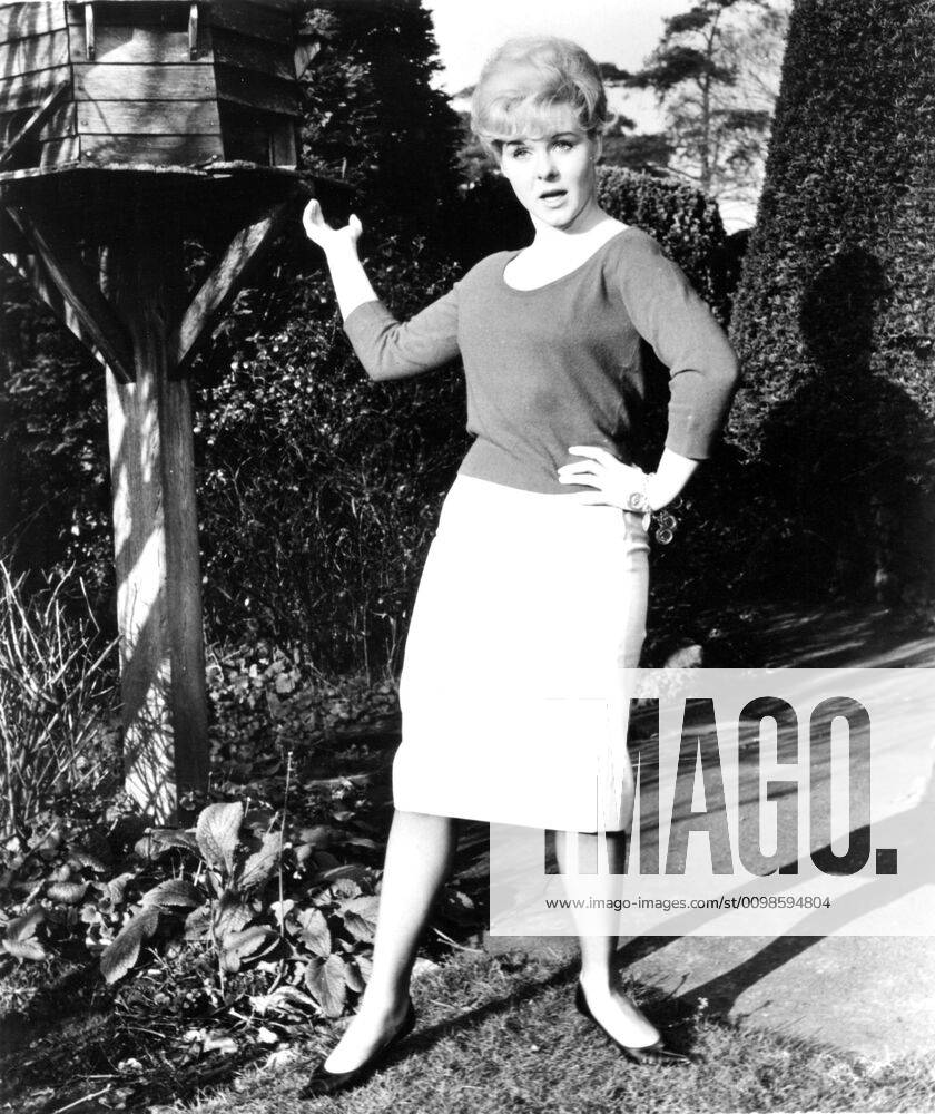 June Ritchie Autograph A KIND OF LOVING, June Ritchie, 1962 Courtesy Everett Collection ...