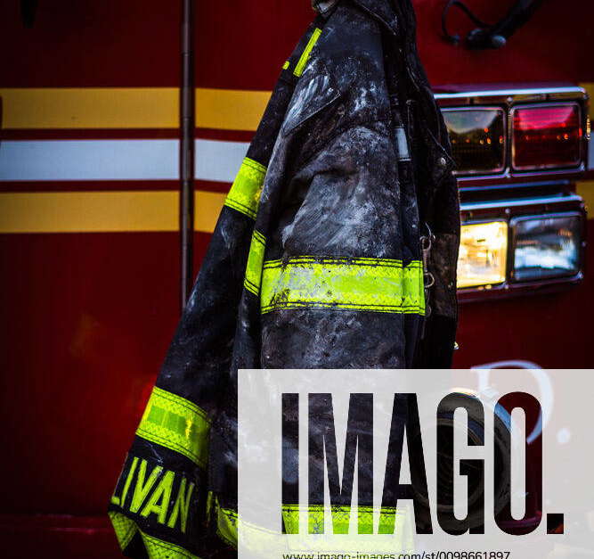 ny-residential-building-fire-in-the-bronx-a-3-alarm-fire-in-the-bronx