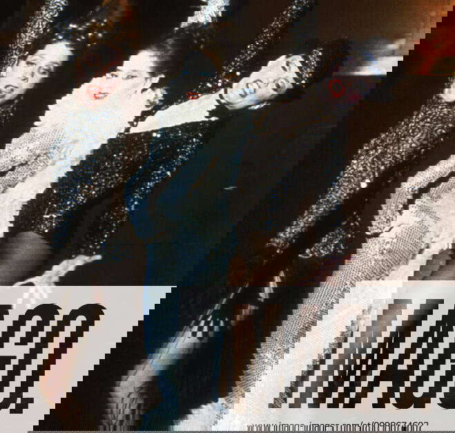 ALL THAT JAZZ, from left Leland Palmer, Erzsebet Foldi, Ann Reinking