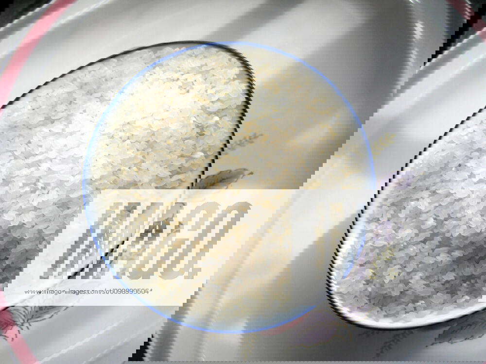 Rice top view for a bowl of rice Y