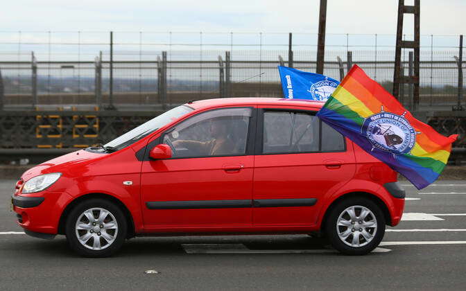 JOBSEEKER EXCLUSIONS CAR CONVOY PROTEST, A car convoy of trade ...