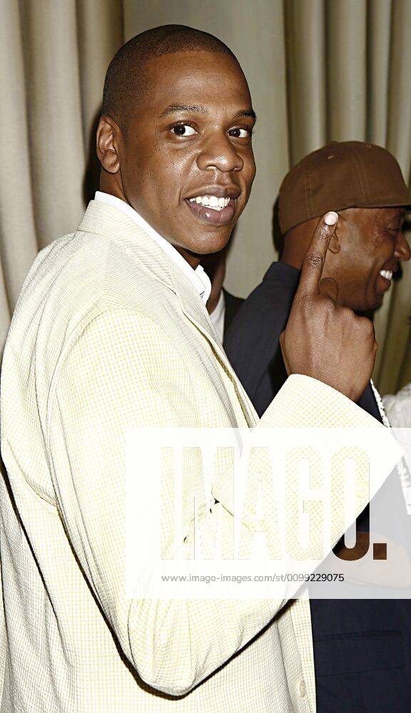 Jay Z at arrivals for UJA of New York s Music Visionary Award Ceremony
