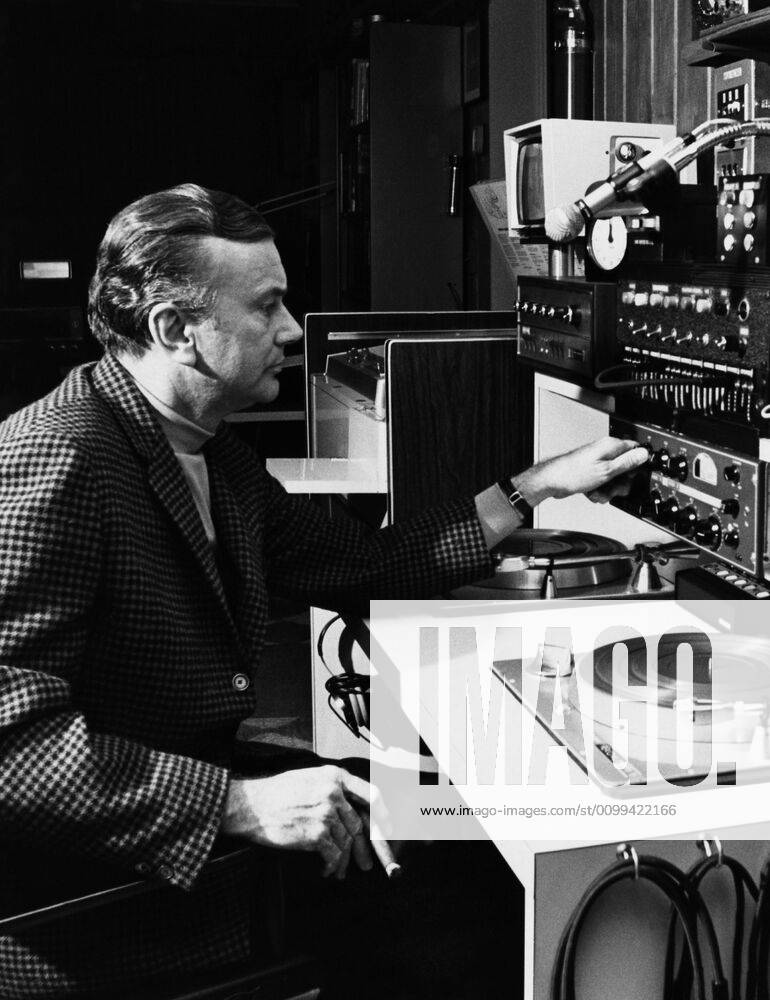 Jack Paar (1918-2004), American television host, 1968. Courtesy Everett ...