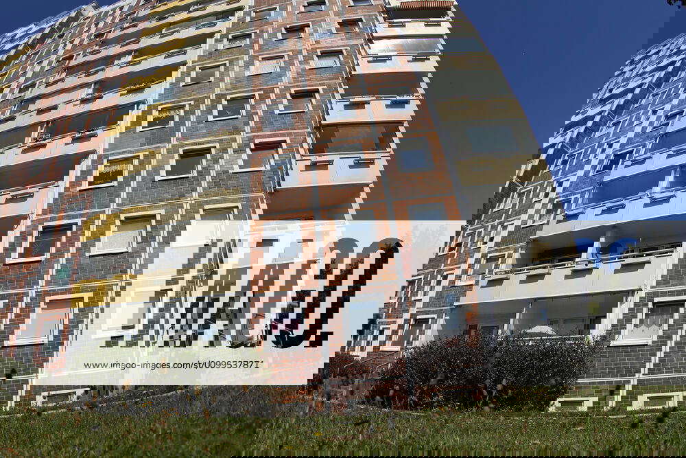 The riots in Rostock Lichtenhagen in Mecklenburger Allee between 22 and