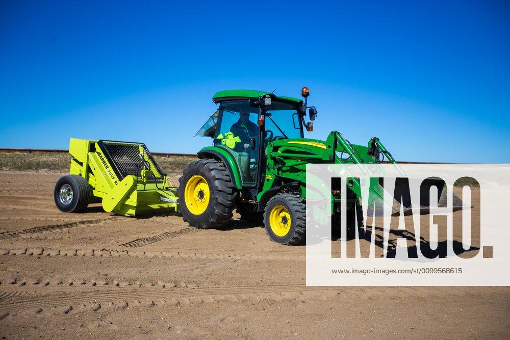 Kunda, 21.04.2020 Kunda beach cleaning, beach, beach maintenance. Area