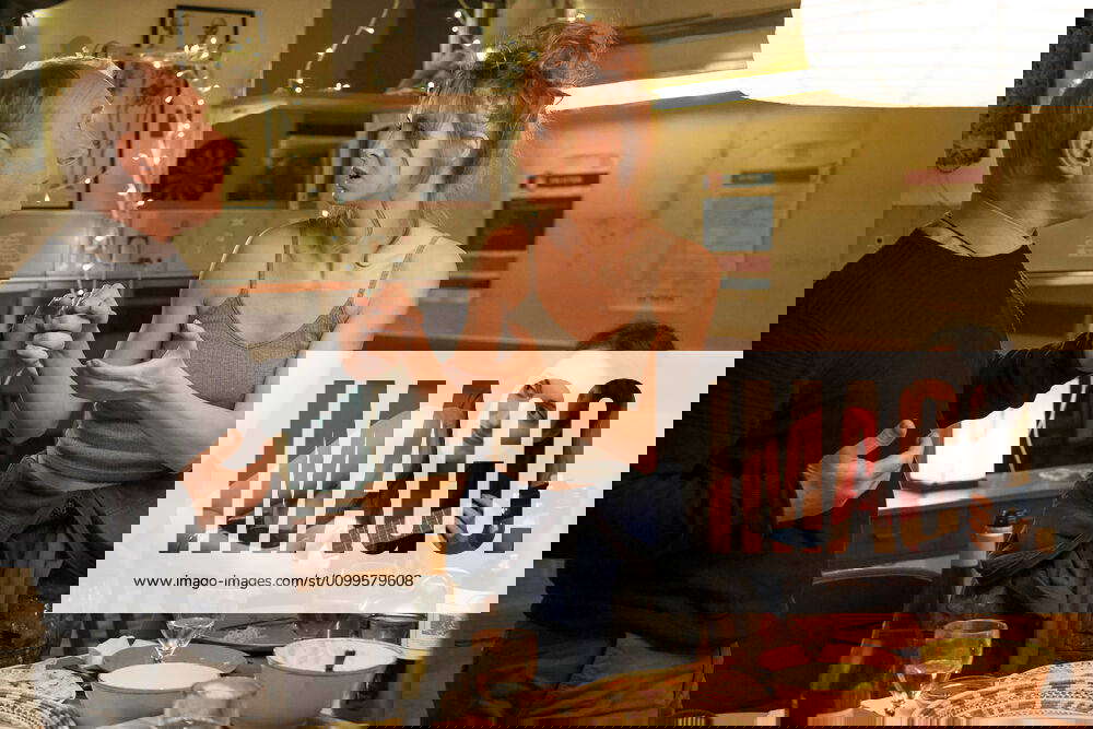 CRASHING, (from left) Adrian Scarborough, Julie Dray, Phoebe Waller