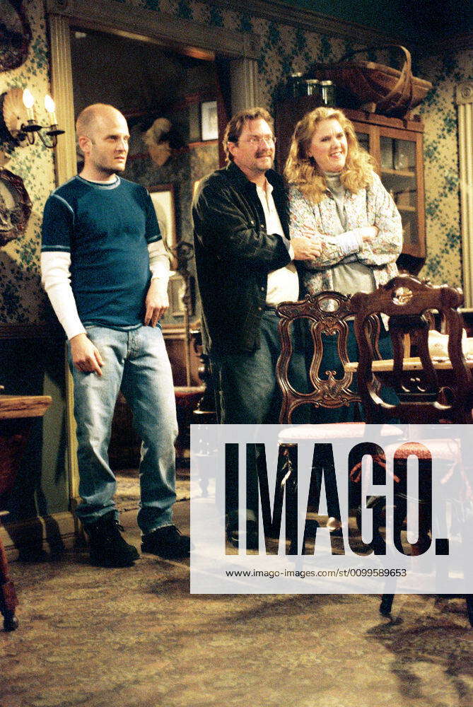 FRASIER, Stephen Root, Celia Weston, Frasier Detour , (Season 11), 19932004, NBC Courtesy