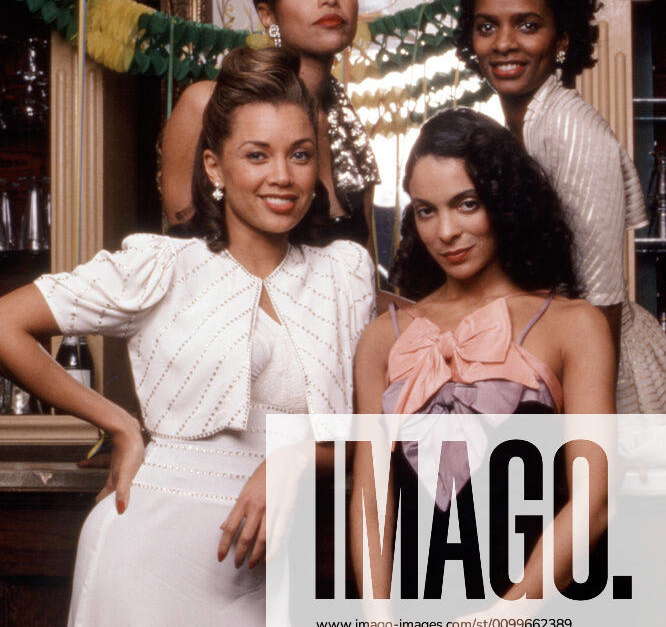 STOMPIN AT THE SAVOY, (front) Vanessa L. Williams, Jasmine Guy, (back