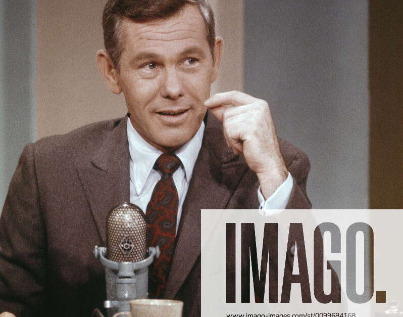 THE TONIGHT SHOW STARRING JOHNNY CARSON, Johnny Carson, 1960s. 1962 ...