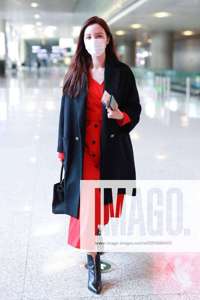 Chinese Actress Zhang Meng Or Alina Zhang Arrives At An Airport In