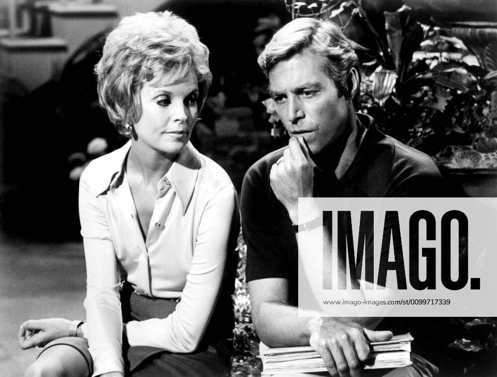 LONGSTREET, from left: Marlyn Mason, James Franciscus, 1971-72 ...