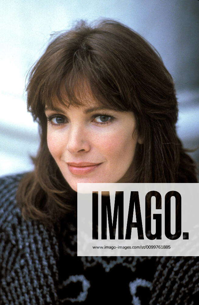 THE BOURNE IDENTITY, Jaclyn Smith, 1988, (c) Warner Brothers courtesy ...