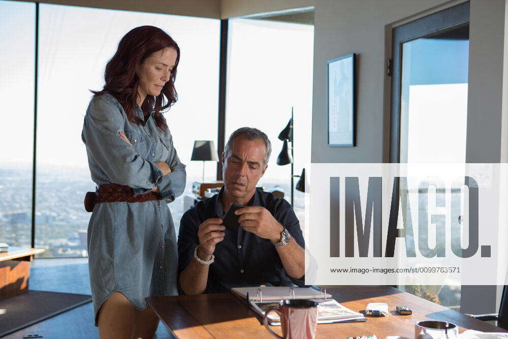 BOSCH from left Annie Wersching Titus Welliver Chapter Two