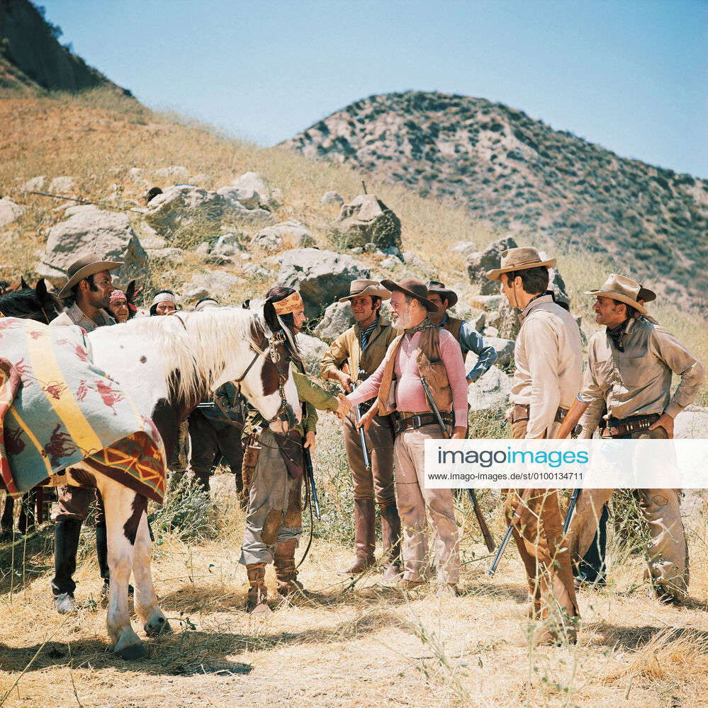 RAWHIDE, Raymond St. Jacques (left), Eric Fleming (center, back), Paul ...