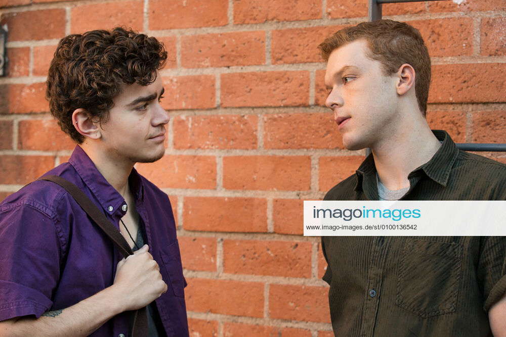 SHAMELESS, l-r: Elliot Fletcher, Cameron Monaghan in We Become What We ...