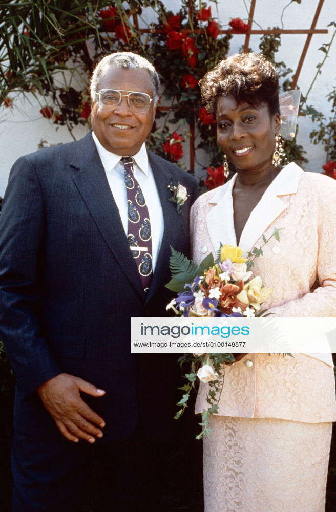 PROS AND CONS, from left: James Earl Jones, Madge Sinclair, 1991-1992 ...