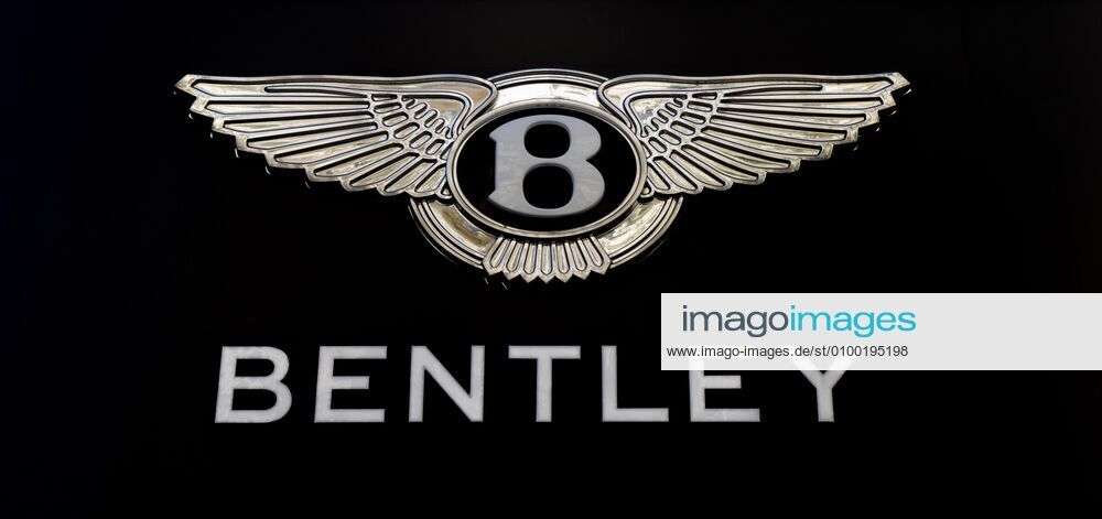 Logo of the car brand Bentley, Berlin, Germany Stock Photo - Alamy