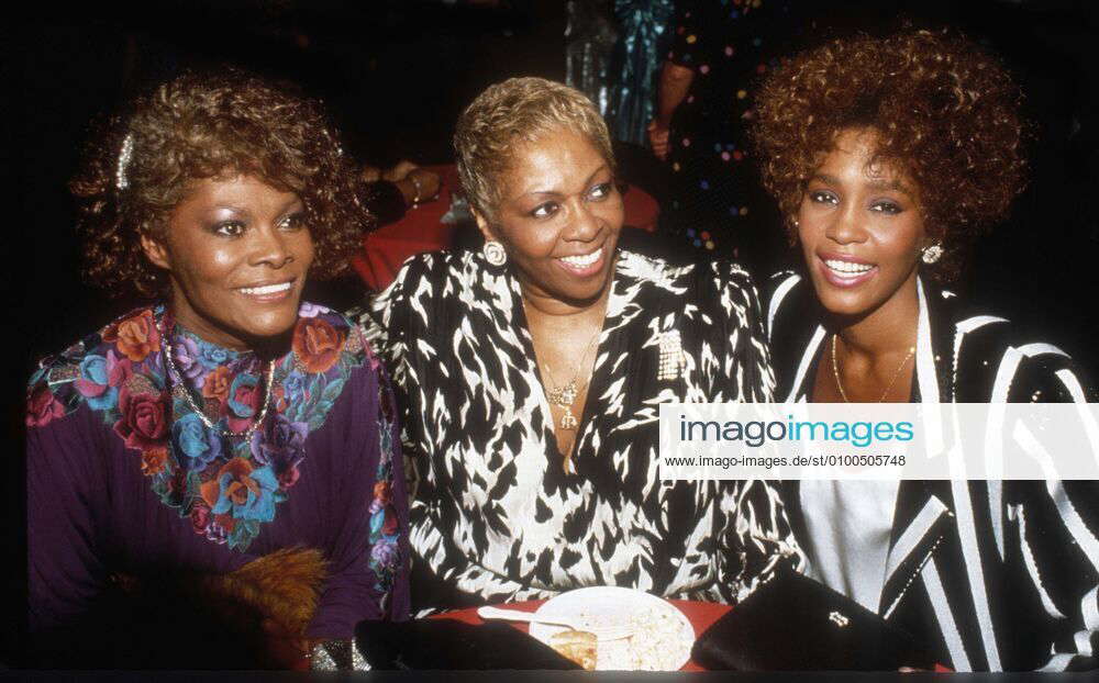 Dionne Warwick, Cissy Houston, Whitney Houston, 1989. Photo By John ...