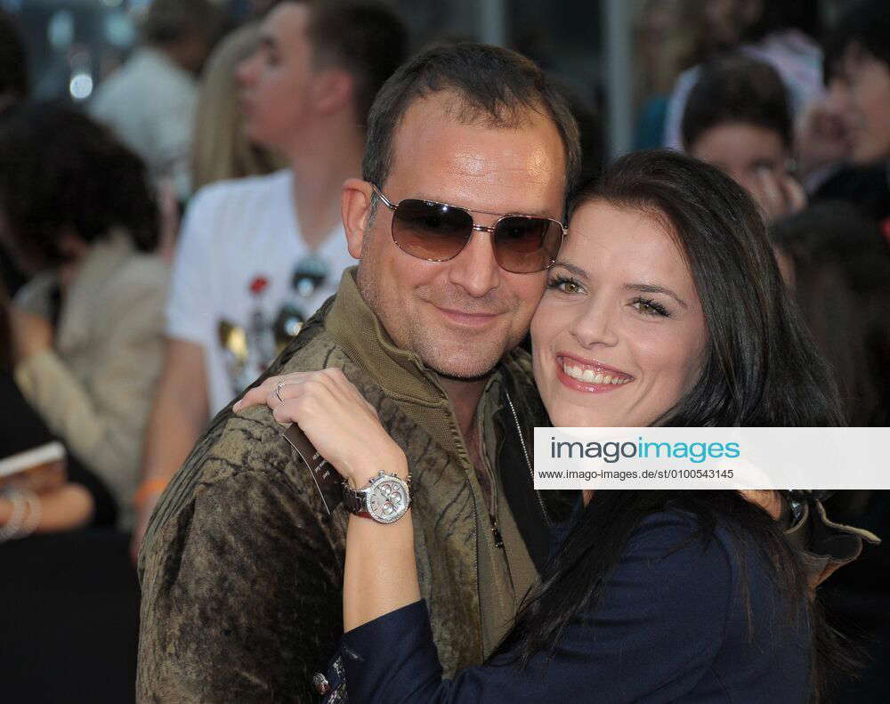 93 Bjoern Casapietra und Frau Anne, das neue CineStar EVENT Cinema Berlin am Potsdamer Platz wird fe