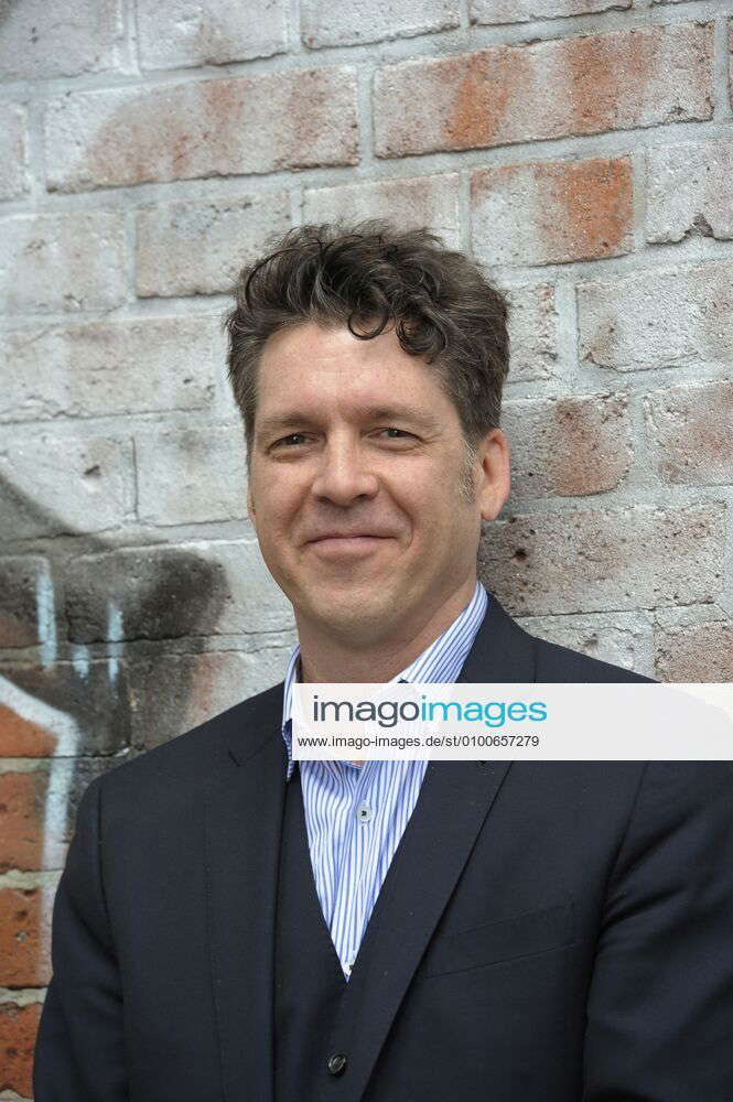 1 Joe Henry, musician, singer songwriter, portraits on 30 05 14 in