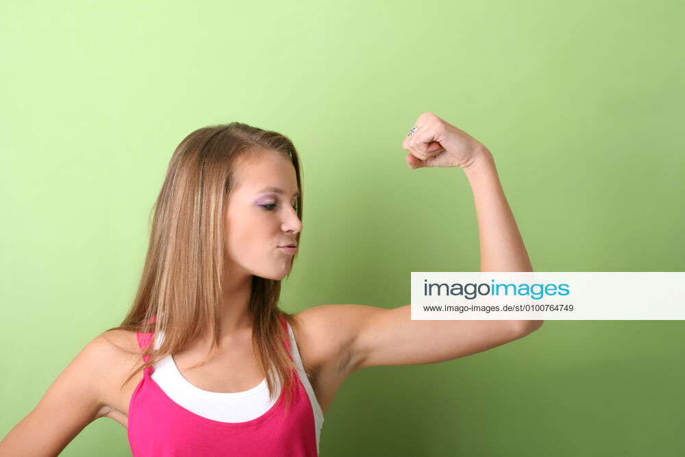 Young Woman,strength,muscle Hrv-qu,model Released