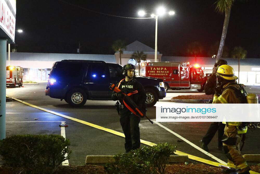 May 31, 2020, Tampa, Florida, USA: Police SWAT officers guard ...