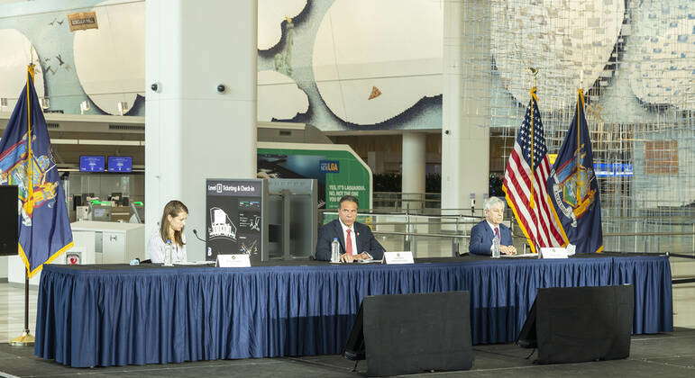 Governor Cuomo unveils Terminal B LGA airport Executive Director of The ...