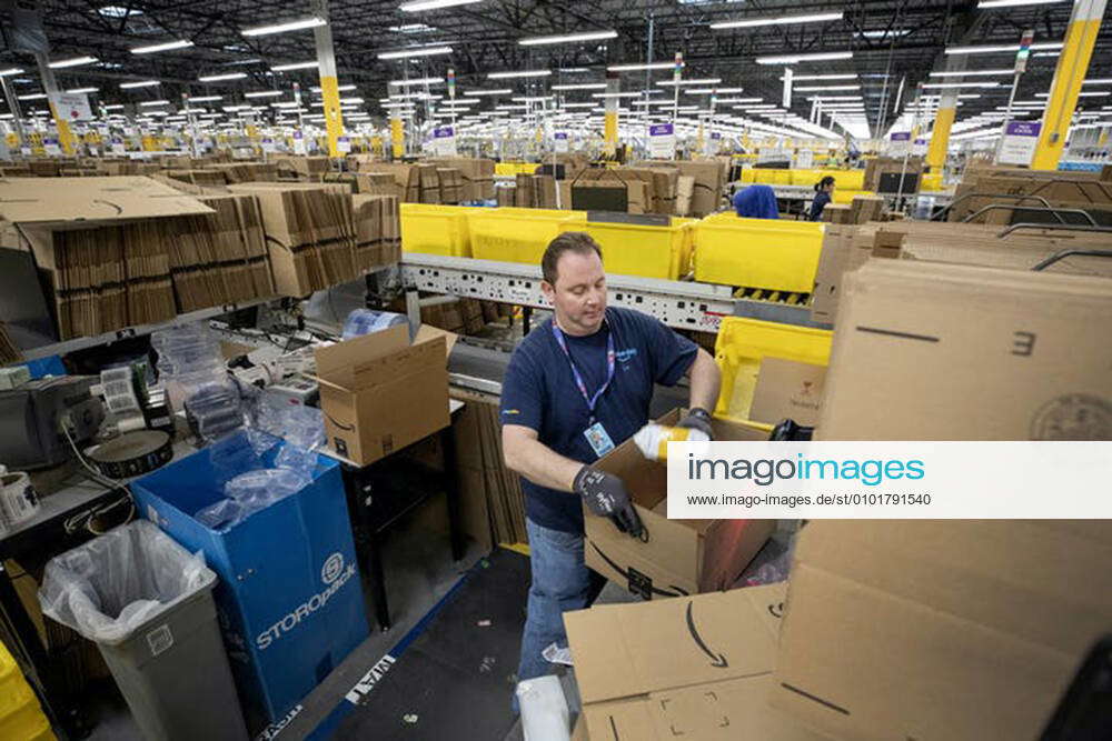 June 23, 2020, USA Nearly 90 workers at Amazon s fulfillment center in