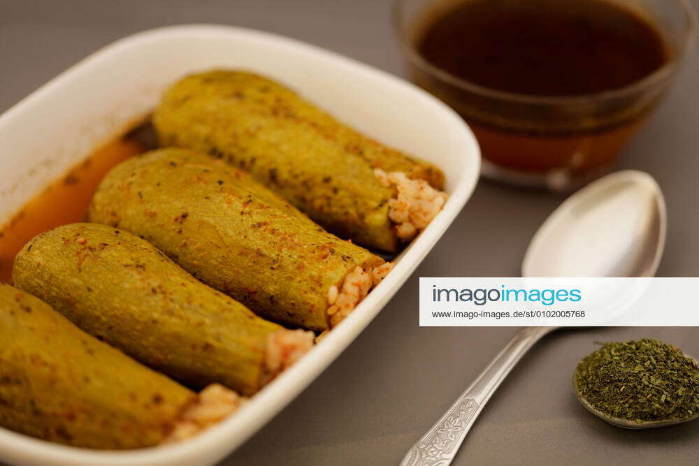 May 30, 2020 Cored courgettes stuffed with rice and mince meat made