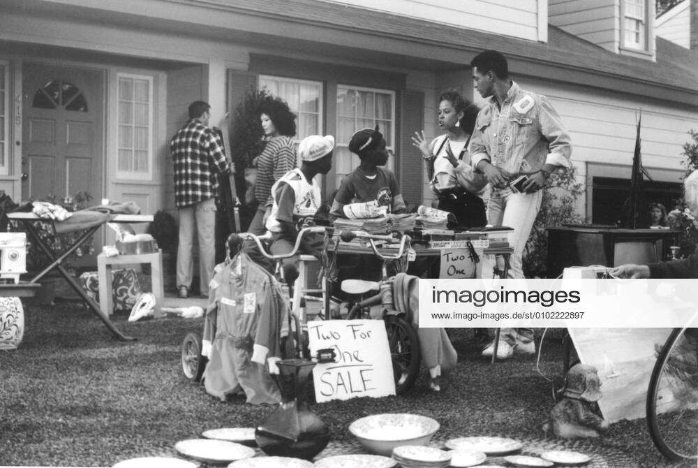 MOVING DIRECTED BY ALAN METTER yard salejumble salejunk PICTURE FROM