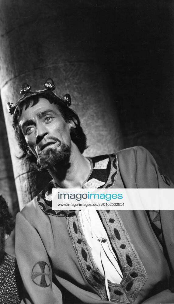 IVANHOE GUY ROLFE AS KING JOHN AN MGM FILM Date: 1952. Strictly editorial  use only in