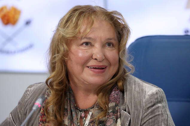 Ona va ogil ensest porno