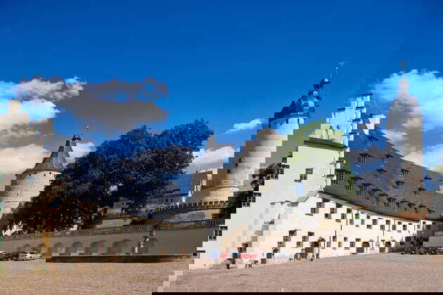 Altenburg Die ehemalige Residenzstadt Altenburg ist über 1000 Jahre alt