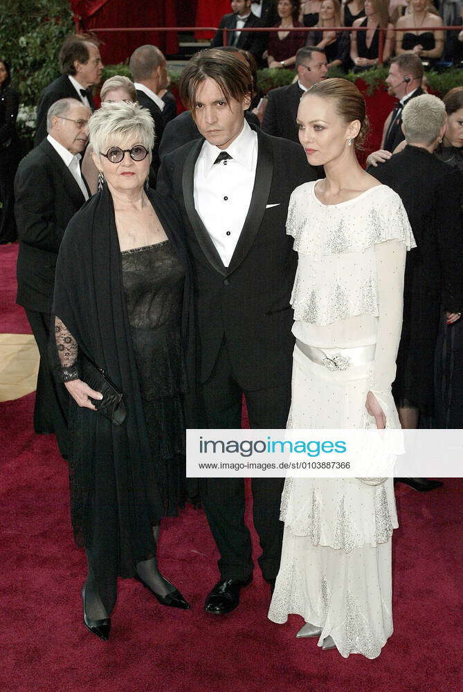 Betty Sue Palmer, Johnny Depp & Vanessa Paradis Actor, His Mother ...